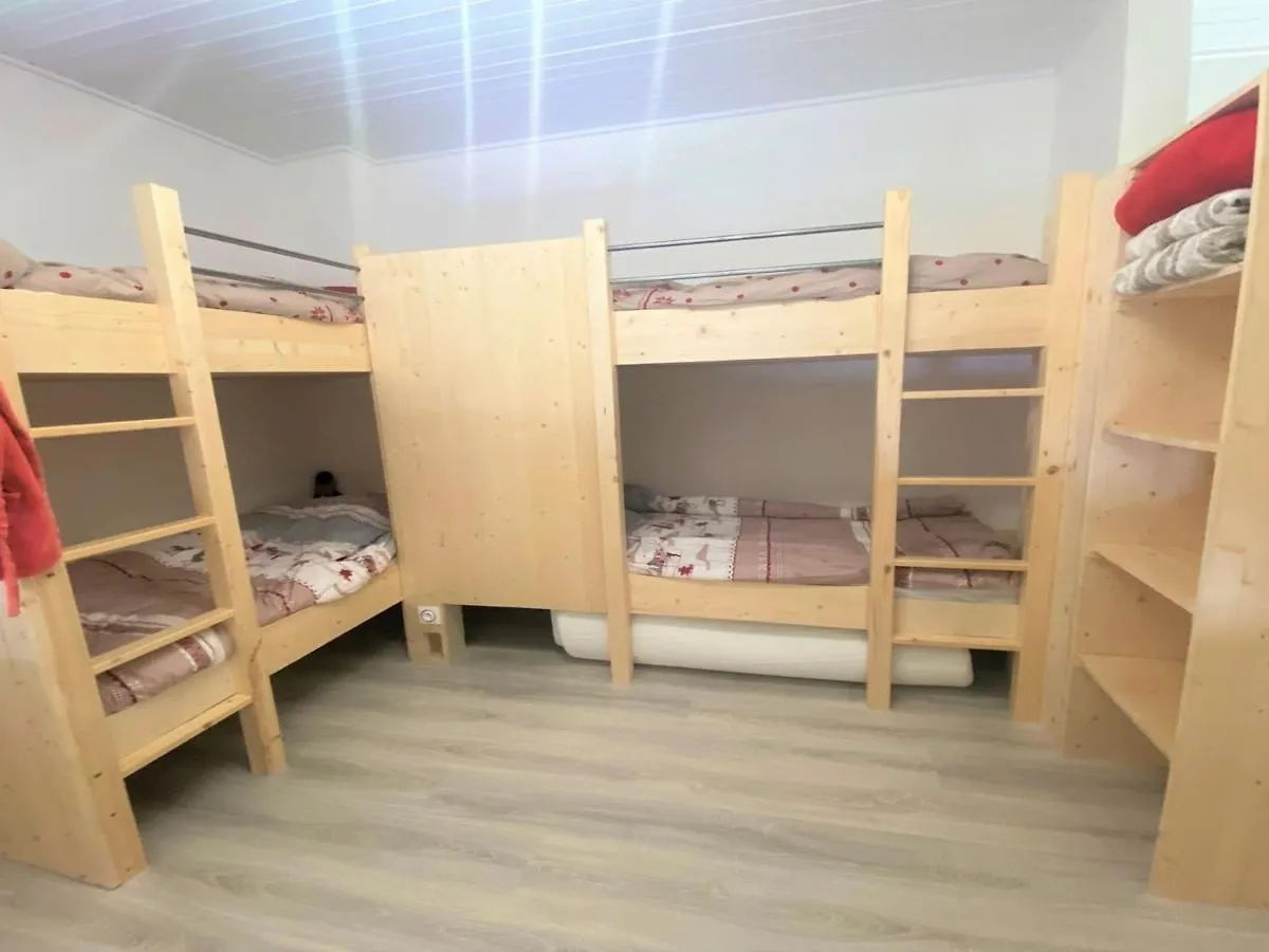 Appartement Renove Avec Mezzanine Et Balcon Au Coeur De Samoens, Ideal Pour Famille Nombreuse - Fr-1-624-69 Самоен